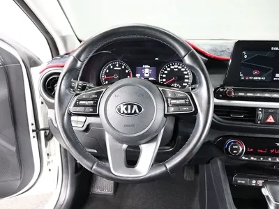 Kia K3 2019, 45706 км, за 9051.24 USD - фото 12