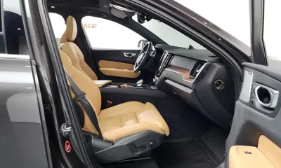 Volvo XC60 2024, 84339 км, за 27483.42 USD - фото 11