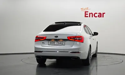 Kia K7 2014, 115326 км, за 3843.65 USD