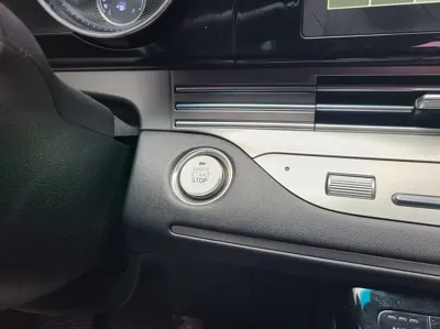 Hyundai Grandeur 2020, 120751 км, за 10921.14 USD - фото 34