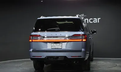 Lincoln Navigator 2018, 36478 км, за 36802.11 USD