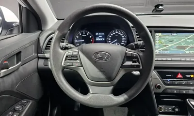Hyundai Avante 2018, 44798 км, за 8131.68 USD - фото 14