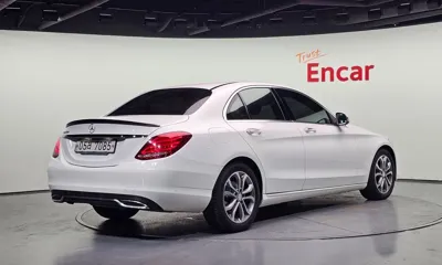 Mercedes-Benz C-Class 2017, 186616 км, за 8379.38 USD