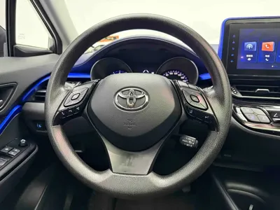 Toyota C-HR 2023, 19900 км, за 11168.12 USD - фото 15