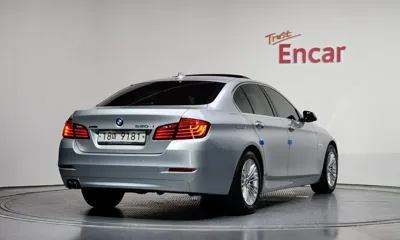 BMW 5-Series 2014, 81663 км, за 8970.94 USD