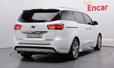 Kia Canival 2017, 124801 км, за 8402.26 USD