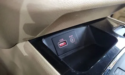 Kia Canival 2017, 124801 км, за 8326.84 USD - фото 30