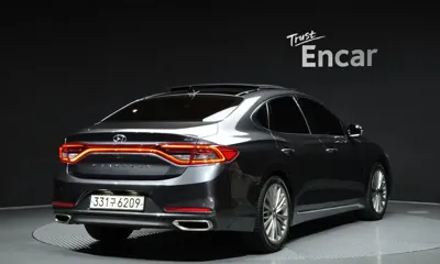 Hyundai Grandeur 2019, 64944 км, за 11590.8 USD