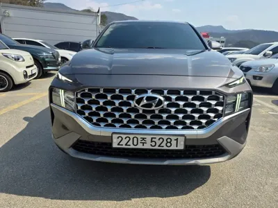 Hyundai Santafe 2021, 95614 км, за 13674.54 USD