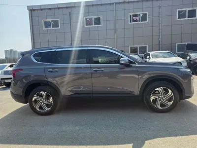 Hyundai Santafe 2021, 95614 км, за 13674.54 USD