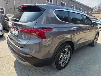 Hyundai Santafe 2021, 95614 км, за 13674.54 USD