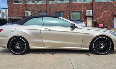 Mercedes-Benz E-Class 2015, 130000 км, за 10439.38 USD