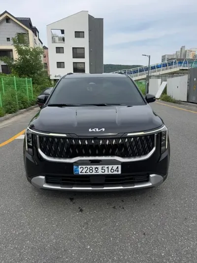 Kia Canival 2025, 21647 км, за 17373.18 USD