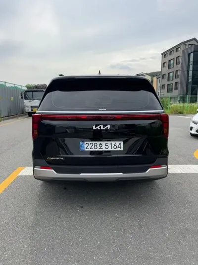 Kia Canival 2025, 21647 км, за 17373.18 USD