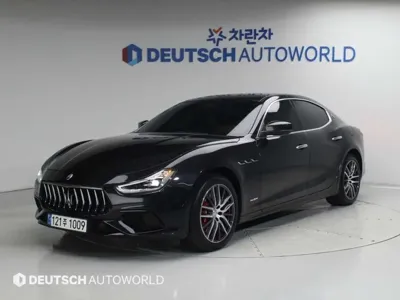 Maserati Ghibli · 2020 год