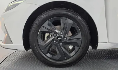 Hyundai Avante 2023, 90375 км, за 10962.32 USD