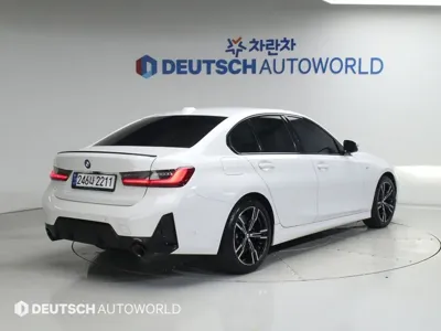 BMW 3-Series 2024, 31685 км, за 39379.02 USD