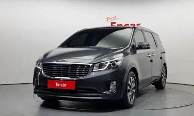 Kia Canival · 2015 год