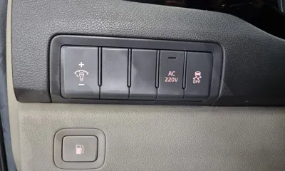 Kia Canival 2015, 105271 км, за 7870.55 USD - фото 12