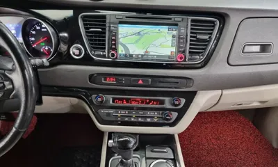 Kia Canival 2015, 105271 км, за 7870.55 USD - фото 14