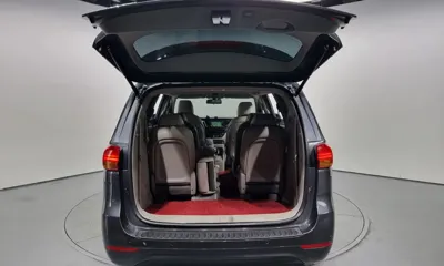 Kia Canival 2015, 105271 км, за 7870.55 USD - фото 20