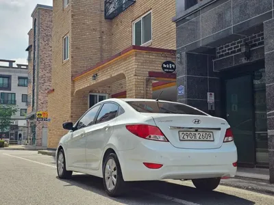 Hyundai Accent 2017, 88956 км, за 3938.56 USD