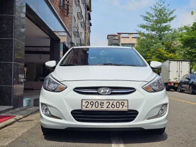 Hyundai Accent 2017, 88956 км, за 3938.56 USD - фото 20