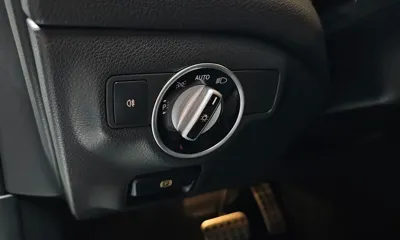 Mercedes-Benz CLA-Class 2017, 127477 км, за 9183.41 USD - фото 17