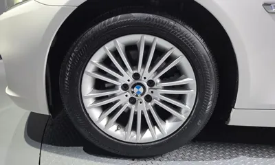 BMW 5-Series 2015, 84297 км, за 9124.33 USD