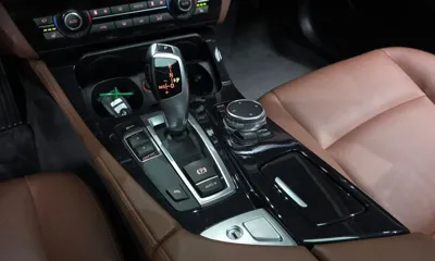 BMW 5-Series 2015, 84297 км, за 9055.38 USD - фото 9