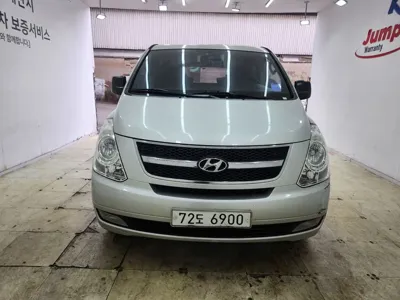 Hyundai Starex 2010, 80430 км, за 3275.57 USD