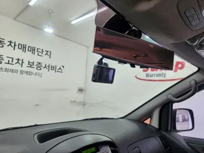 Hyundai Starex 2010, 80430 км, за 3275.57 USD - фото 8