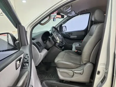 Hyundai Starex 2010, 80430 км, за 3275.57 USD - фото 9