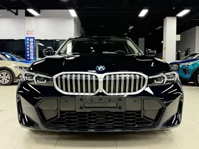 BMW 3 Series 2023, 29000 км, за 34401.92 USD