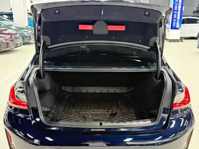 BMW 3 Series 2023, 29000 км, за 34401.92 USD - фото 22