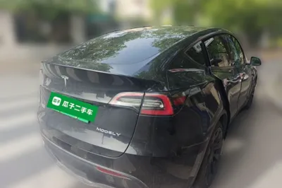 Tesla Model Y 2021, 56000 км, за 22808 USD