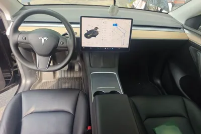Tesla Model Y 2021, 56000 км, за 22808 USD - фото 6