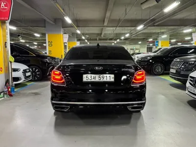 Kia K9 2019, 133958 км, за 12026.26 USD