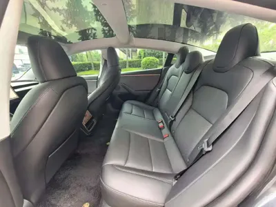 Tesla Model 3 2024, 20000 км, за 24647.78 USD