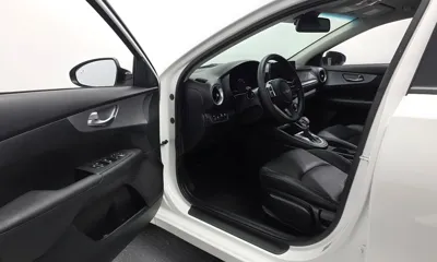 Kia K3 2022, 94531 км, за 8064.52 USD - фото 10