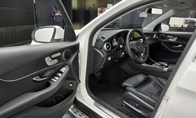 Mercedes-Benz GLC-Class 2019, 79267 км, за 18566.79 USD - фото 11