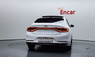 Hyundai Grandeur 2018, 169445 км, за 6830.61 USD