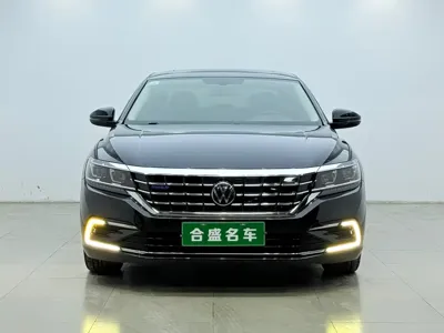 Volkswagen 帕萨特插电混动 2022, 56000 км, за 11738.8 USD