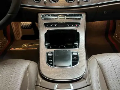 Mercedes-Benz E-Class 2022, 38000 км, за 38426.79 USD - фото 7