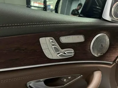 Mercedes-Benz E-Class 2022, 38000 км, за 38426.79 USD - фото 10