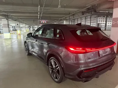Audi Q5 2025, 20 км, за 52882.11 USD