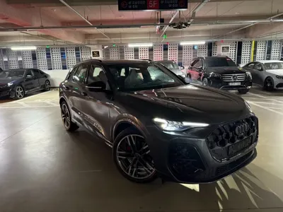Audi Q5 2025, 20 км, за 52882.11 USD