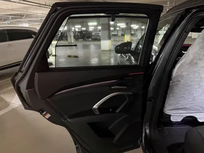 Audi Q5 2025, 20 км, за 52882.11 USD - фото 12