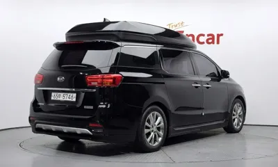 Kia Canival 2019, 73856 км, за 16082.45 USD