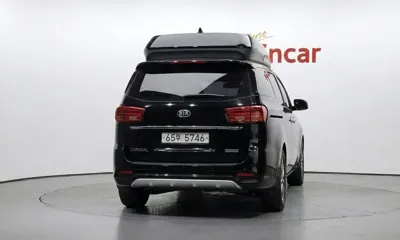 Kia Canival 2019, 73856 км, за 16082.45 USD